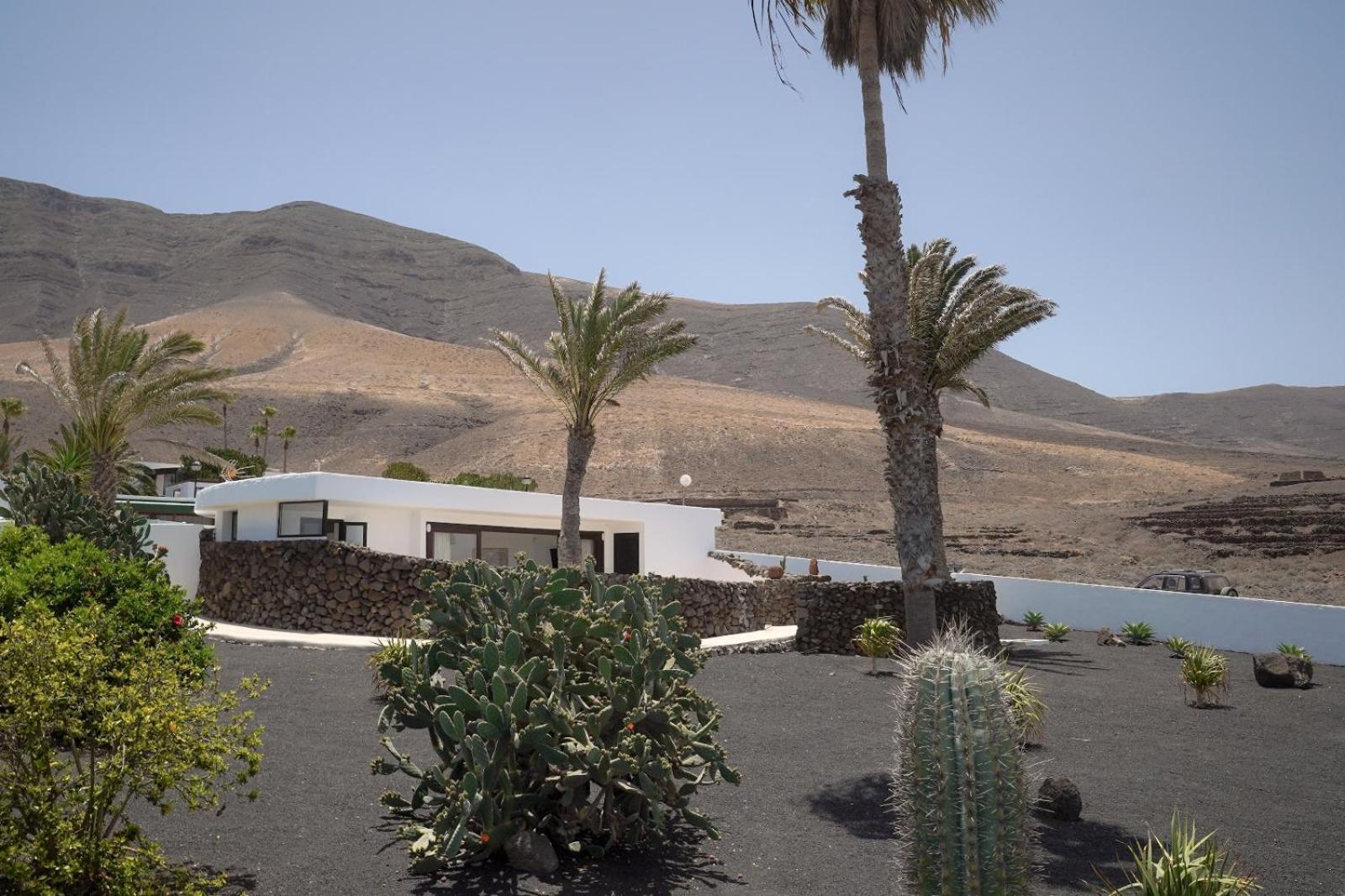 Bungalow Con Vistas Al Mar カレタ・デ・ファマラ エクステリア 写真